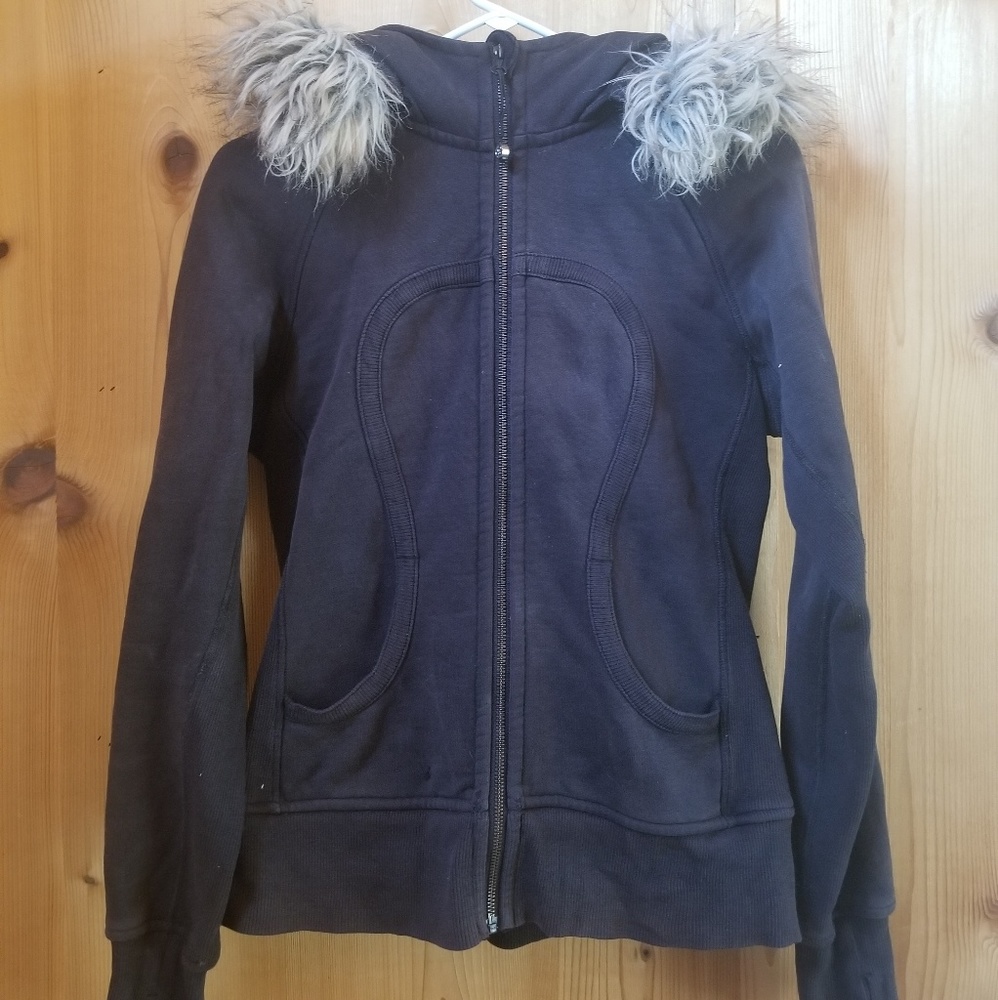 Lululemon scuba hoodie 2011 special edition size s